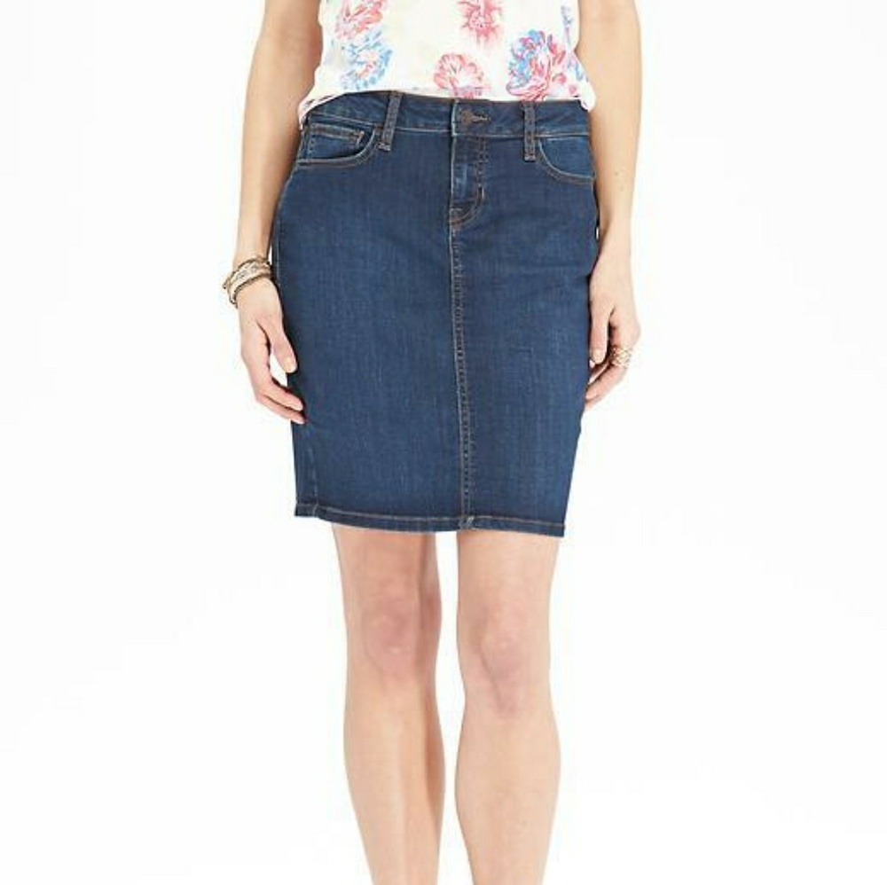 Women's Old Navy Denim Skirt
